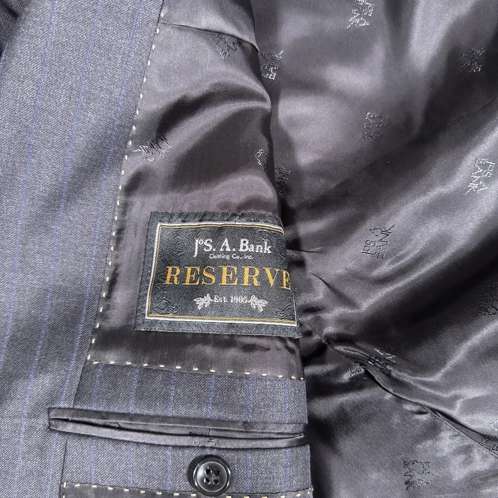 Jos A Bank Reserve Blazer 42R Navy Blue Pinstripe‎ Reda 1865 100% Wool Jacket